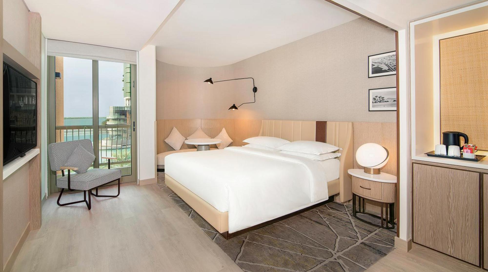 Sheraton Abu Dhabi пляж