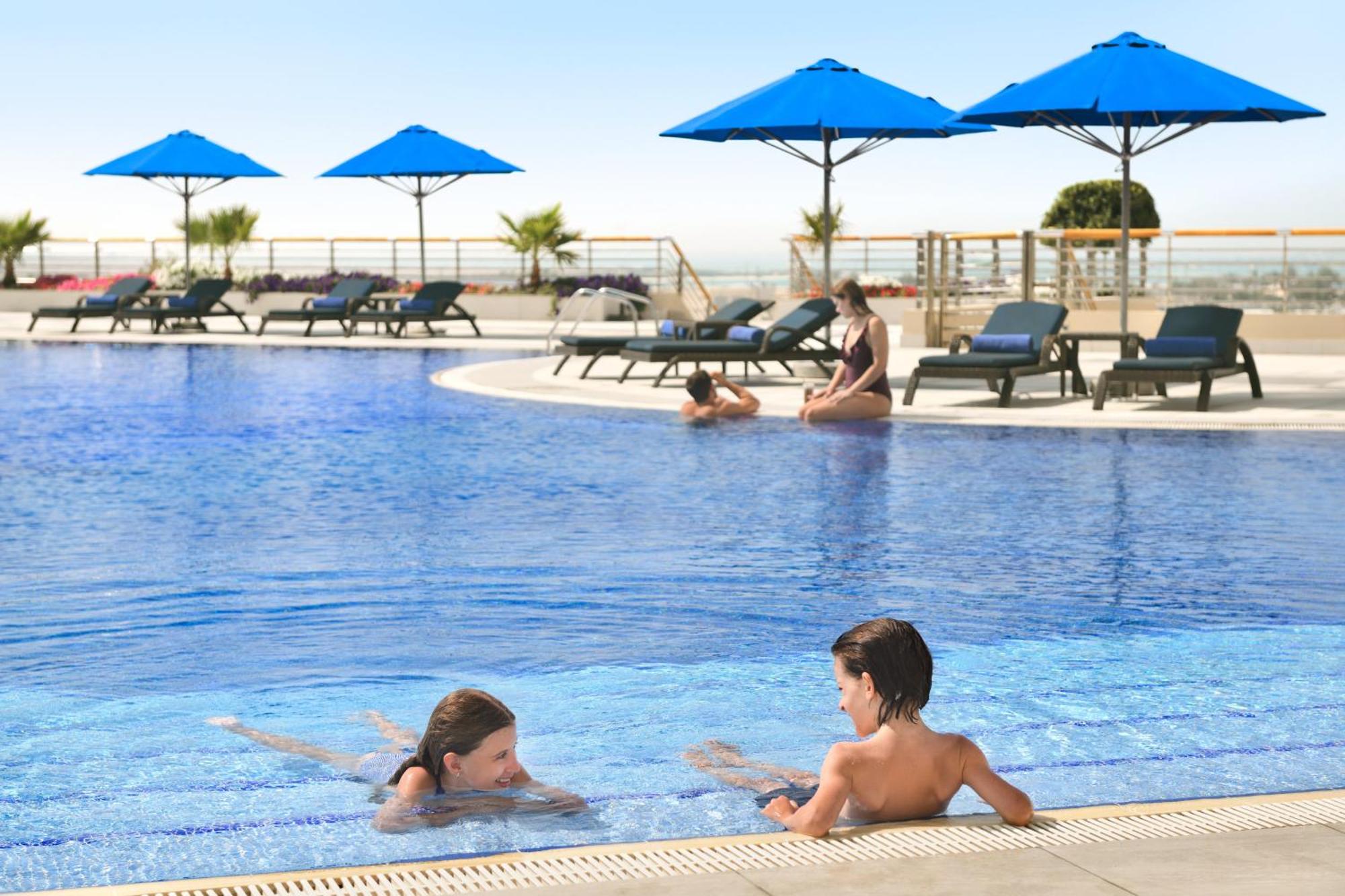 InterContinental Abu Dhabi пляж