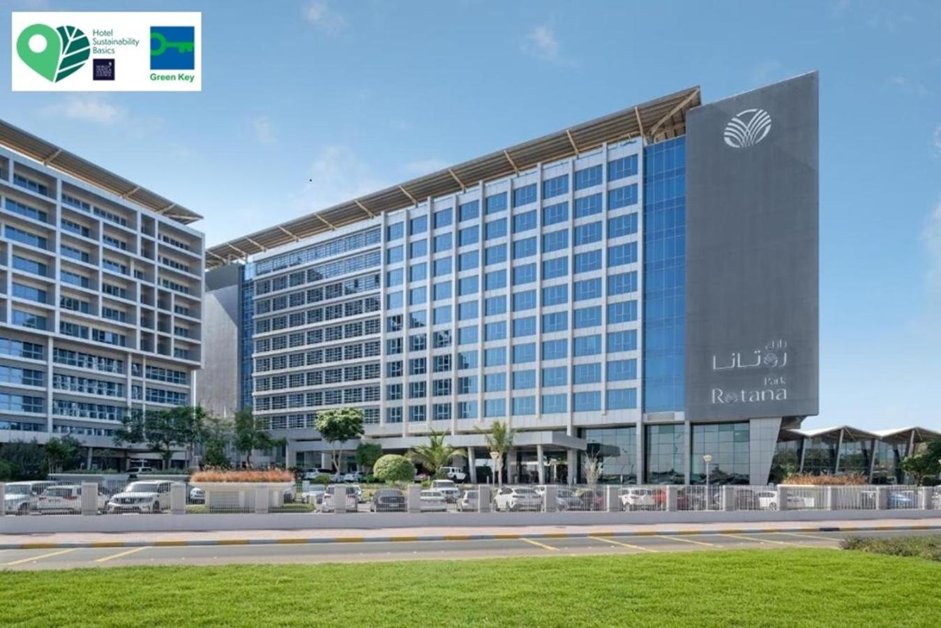 Park Rotana Abu Dhabi фасад