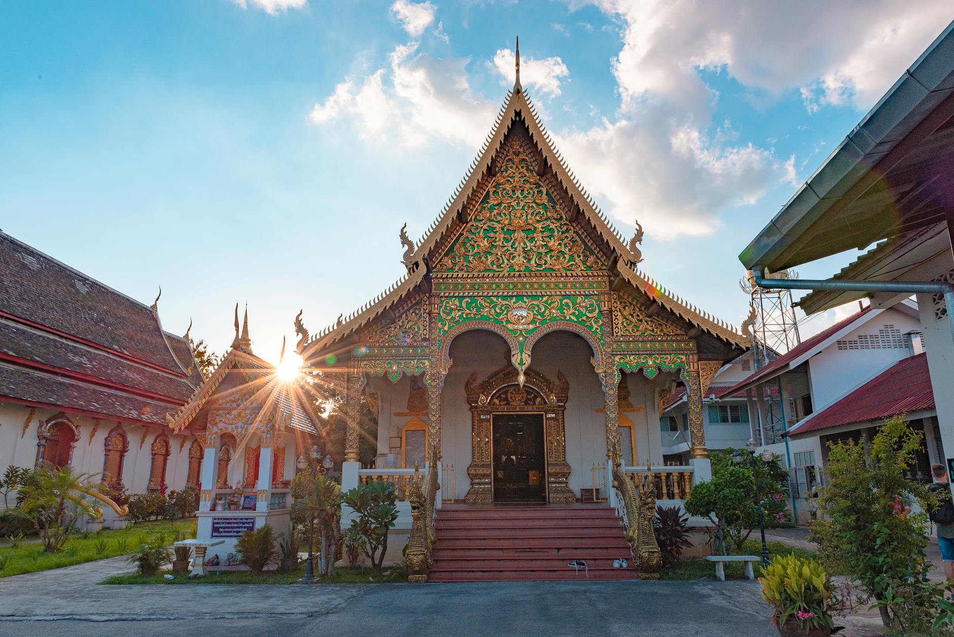 Виза и легализация пребывания - Чиангмай