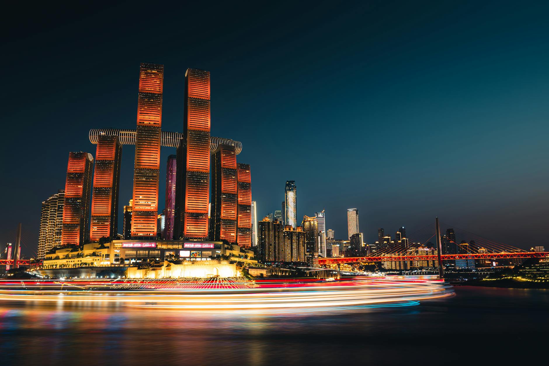 Утро: Небоскребы, террасы и 