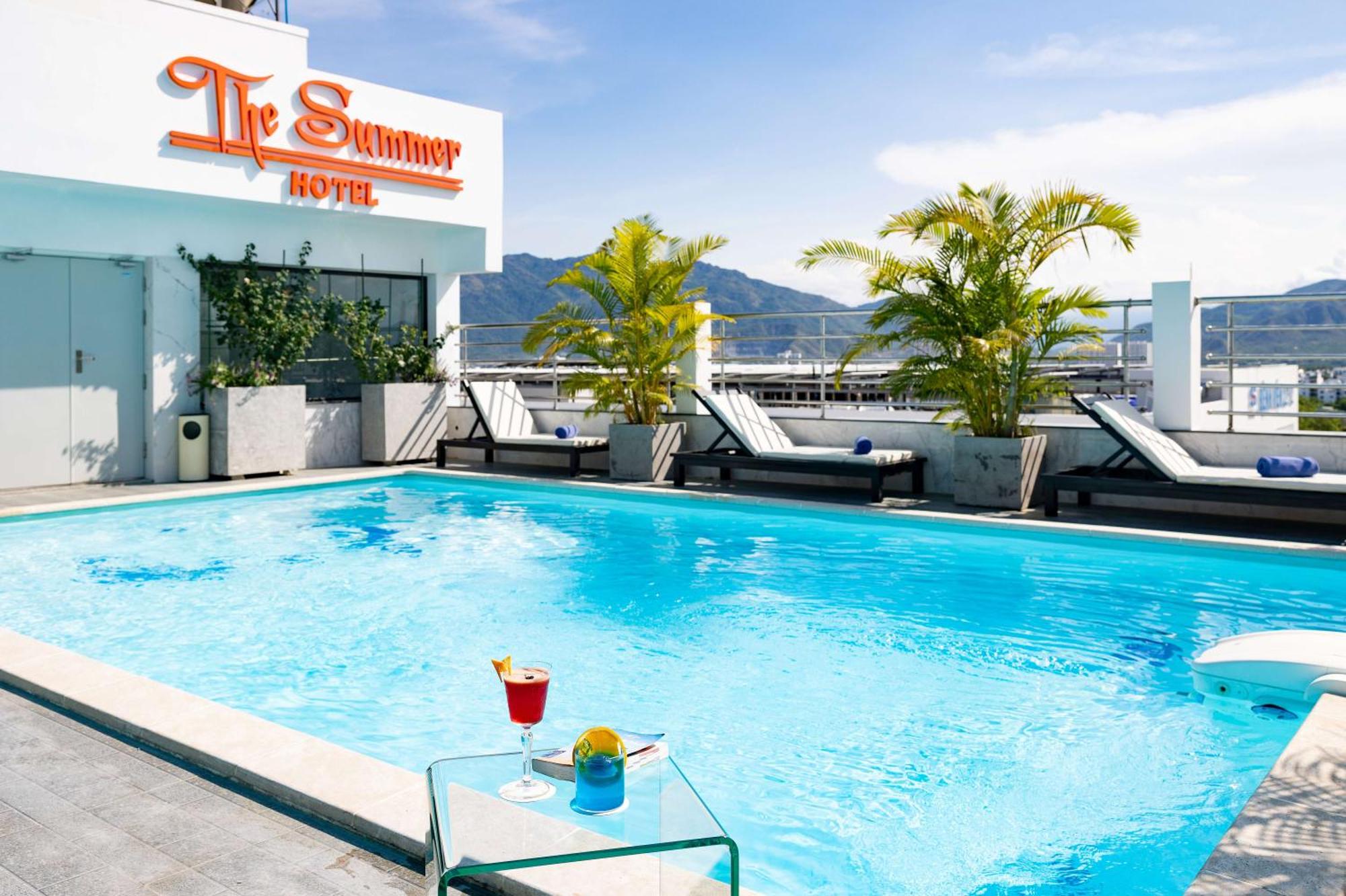 The Summer Hotel, фото 4