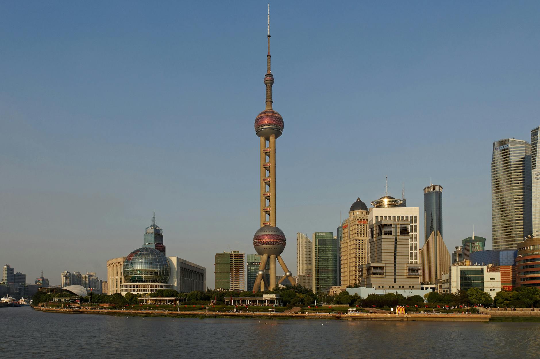 День 1: От истории к футуризму – сердце Шанхая - Шанхай
